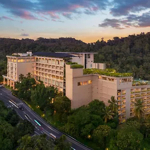 ***** Hotel The Golden Crown Sri Lanka